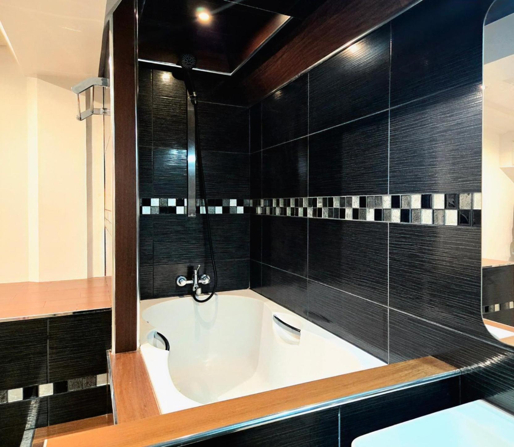 Appartement Moderne & Spacieux Hypercentre Caen Esterno foto